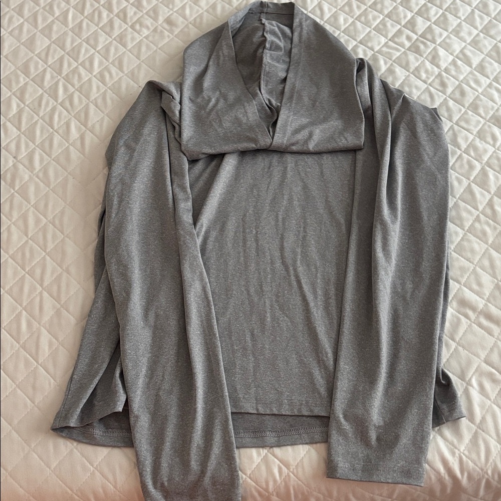 Gray Long Sleeve hoodie Neck Top